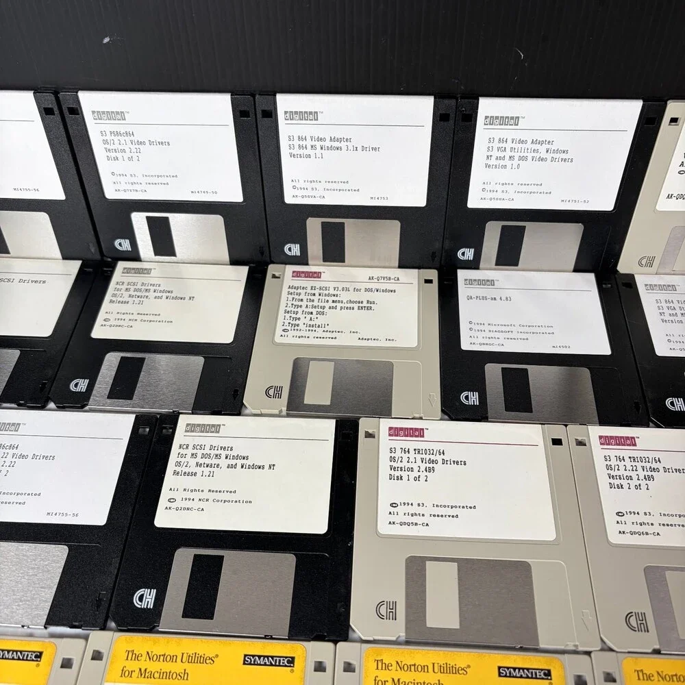 Vintage Mixed PC & Macintosh System Software Lot of 23 3.5